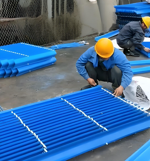 <strong>冷卻塔填料膠水凝固技術深度解析：從傳統(tǒng)工藝革新到智能固化系統(tǒng)的工程</strong>