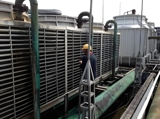 <strong>冷卻塔填料更換施工中如何防止碎渣掉進水池：冷卻塔填料更換施工中如何防</strong>