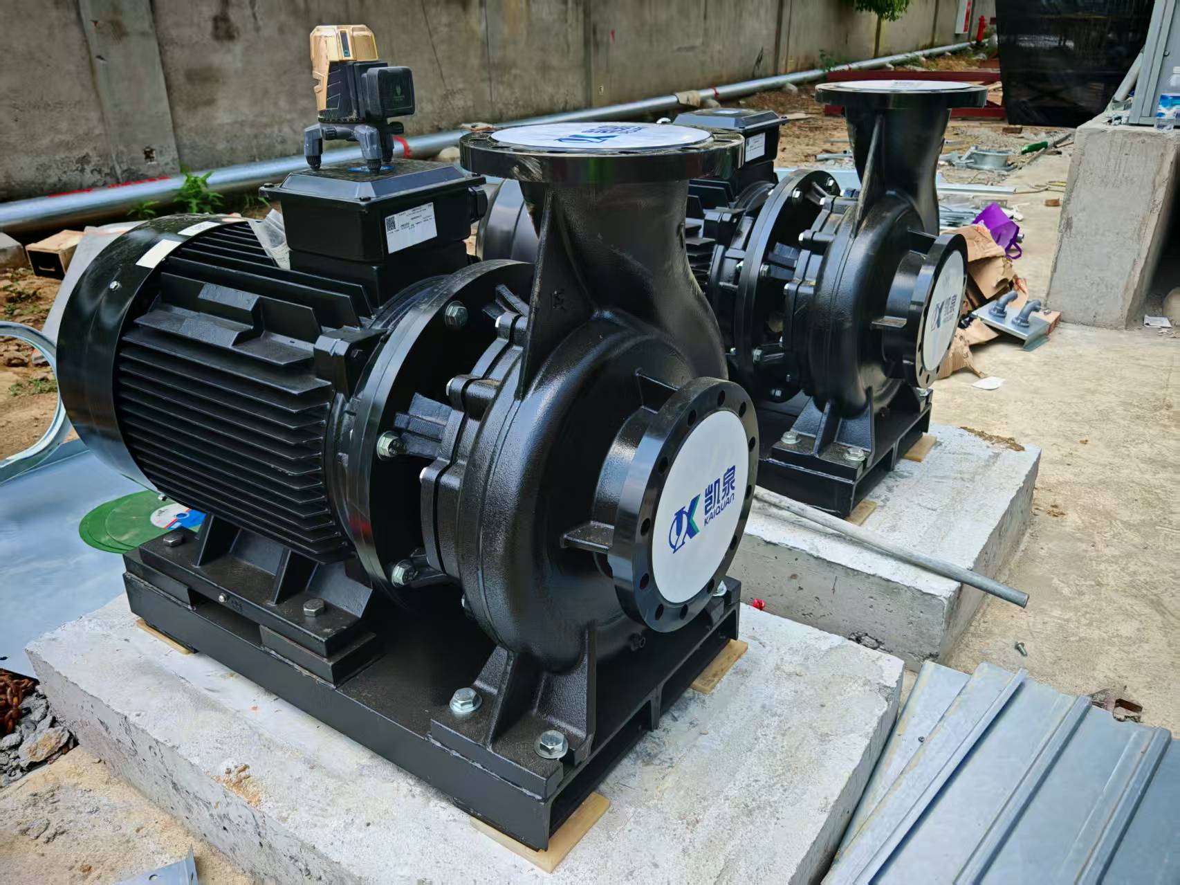 <strong>守護五星睡眠體驗：酒店冷卻塔維修更換的靜音施工與客訴規避指南</strong>