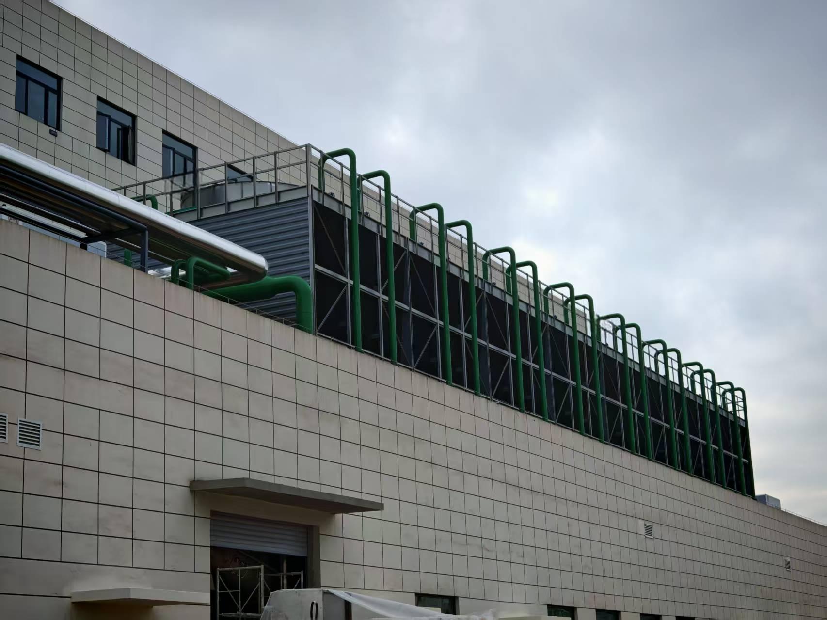 <strong>工業冷卻塔填料組裝需要多長時間：從塔型結構、施工工藝到高效工期管理的</strong>